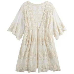 Lauren Conrad Shawl - One size, White